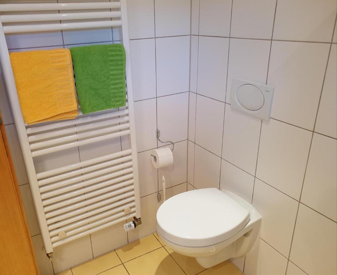 Ferienwohnung Huegelhaus Plutscheid Bagian luar foto