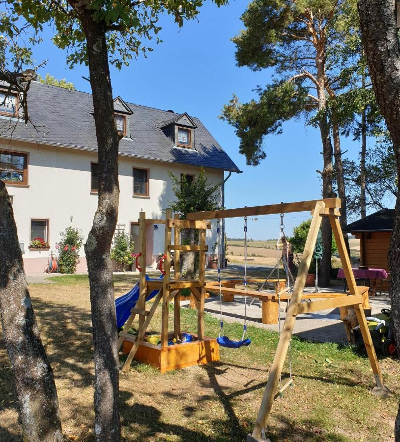 Ferienwohnung Huegelhaus Plutscheid Bagian luar foto